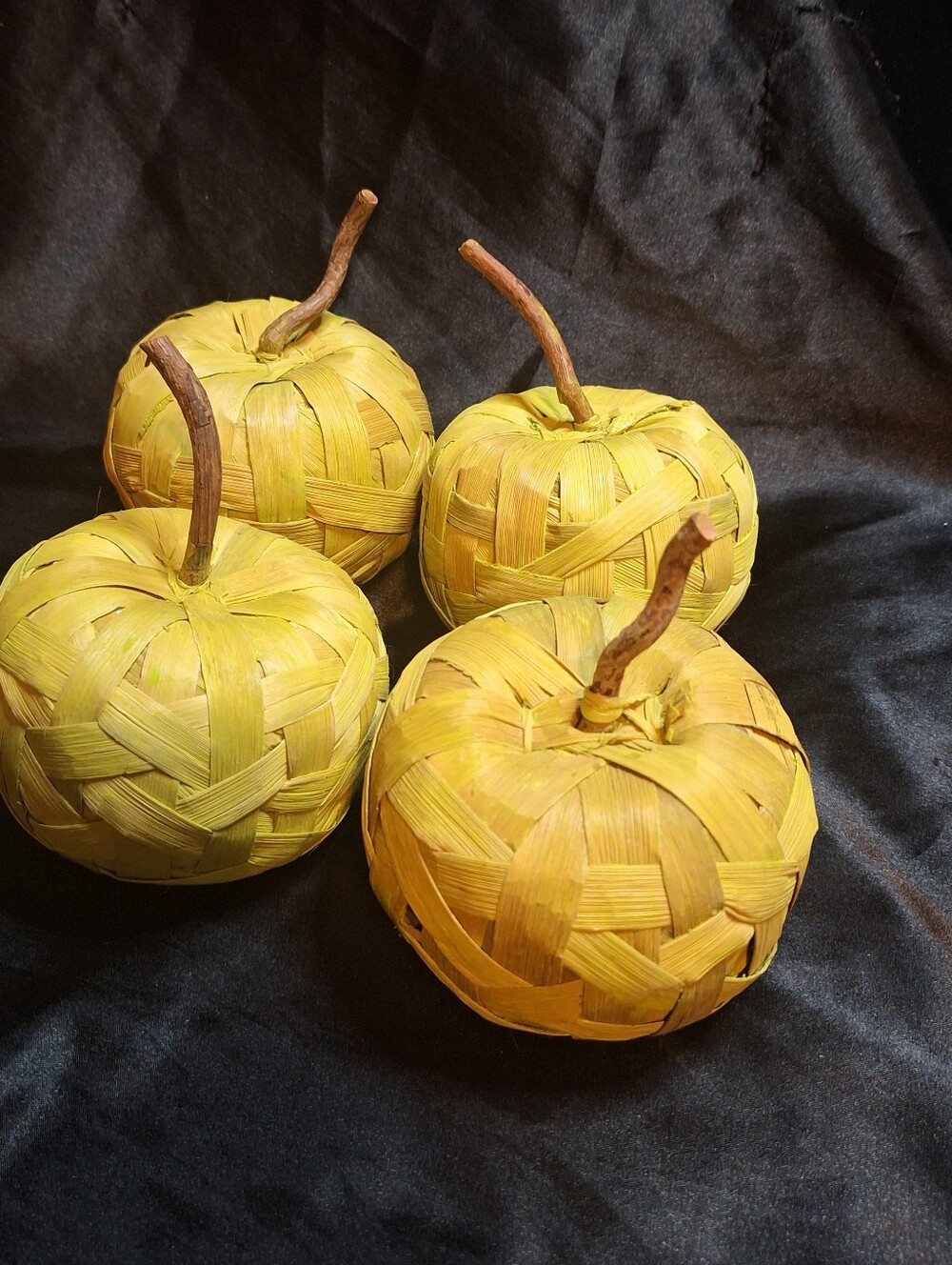 Set of 4 Palm Frond Apples~Hand Woven~Basketweave~Boho Chic~Rustic